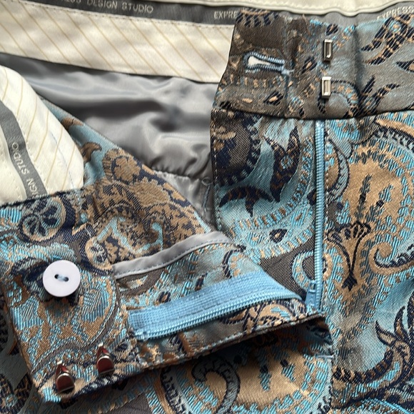 Express Brocade Satin Slacks 8 wide leg - Picture 5 of 9